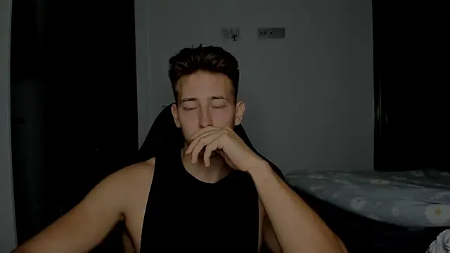 Snapshot of find0m_master chatting on 11, 4, 2026 find0m master online show from 11, 4, 2026