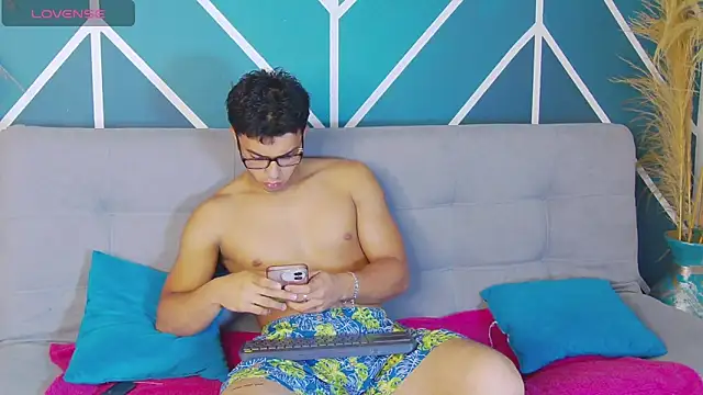 Stefano Calle online show from 21, 11, 2025