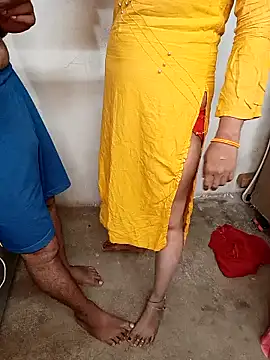 Sexy Riya Bhabhi online show from 18, 10, 2025