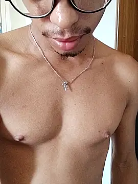 Snapshot of biell_lima chatting on 28, 11, 2025 biell lima online show from 28, 11, 2025