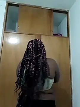 NaomiGrace  online show from 24, 10, 2025