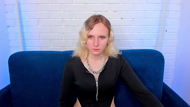 LikiLips online show from 27, 11, 2025