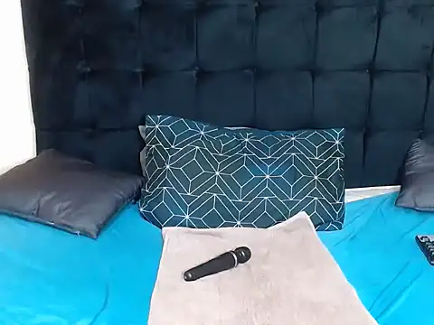 CaramelBootty online show from 26, 10, 2025