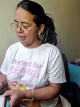 Miss  kendra  online show from 31, 10, 2025