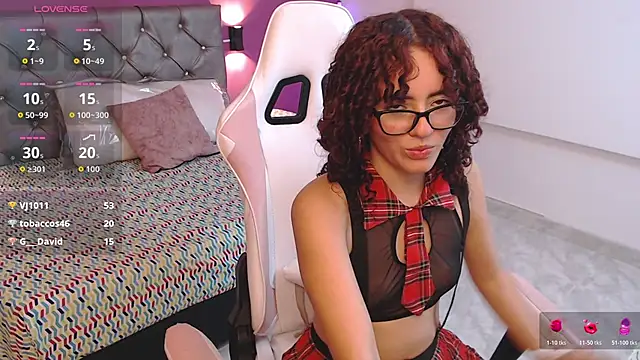 Snapshot of Dulcee_Gaby chatting on 17, 4, 2026 Dulcee Gaby online show from 17, 4, 2026