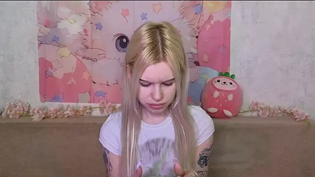 Snapshot of HoneyGold_ chatting on 5, 2, 2026 HoneyGold online show from 5, 2, 2026