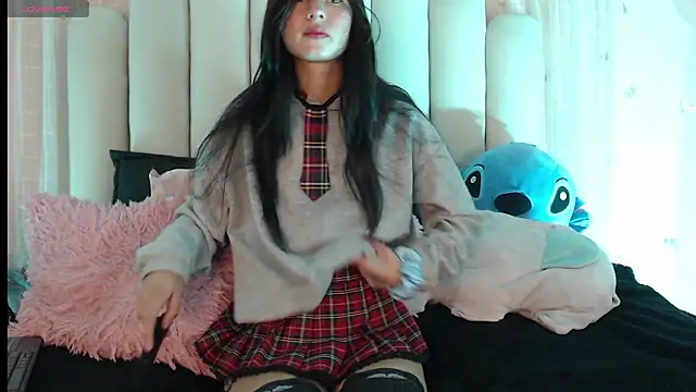 Snapshot of SweetRenata_ chatting on 2, 2, 2026 SweetRenata online show from 2, 2, 2026