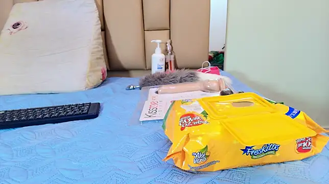 hannah teehn online show from 13, 11, 2025