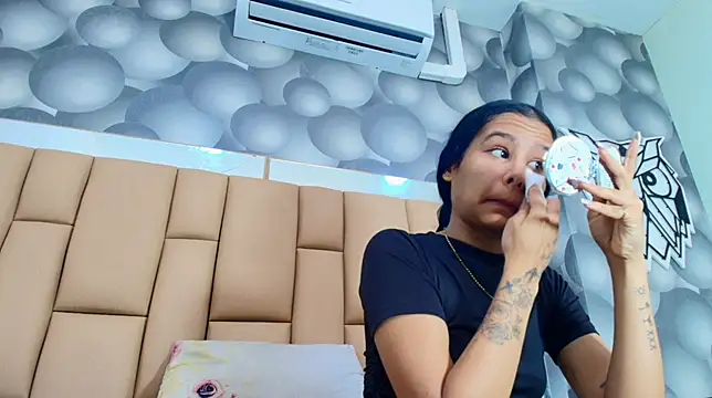 hannah teehn online show from 16, 12, 2025