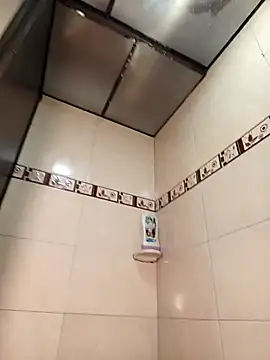 Scarlet Aura online show from 20, 11, 2025