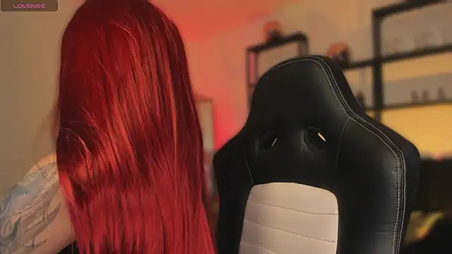 Snapshot of miiaa_stone chatting on 13, 4, 2026 miiaa stone online show from 13, 4, 2026