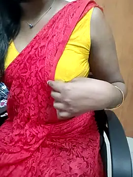 Snapshot of Tamilmallu-duskygirl03 chatting on 30, 6, 2026 Tamilmallu-duskygirl03 online show from 30, 6, 2026
