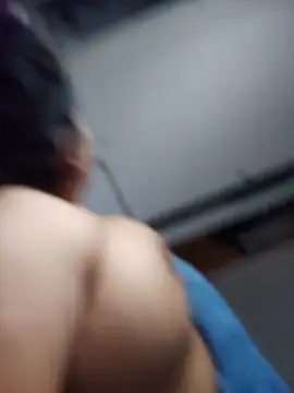 Snapshot of Pisthool chatting on 5, 4, 2026 Pisthool online show from 5, 4, 2026