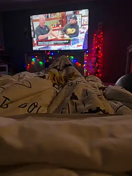 Snapshot of Beastyfuck chatting on 17, 12, 2025 Beastyfuck online show from 17, 12, 2025