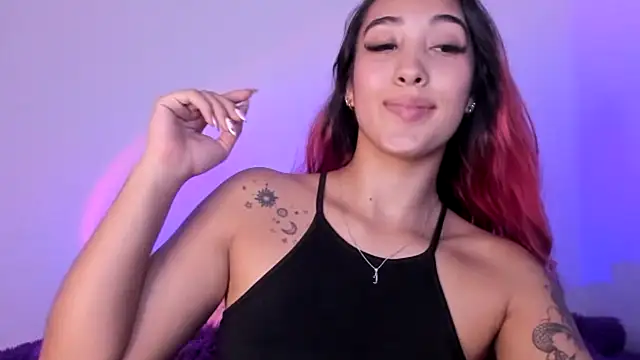 Snapshot of HeidyRousse chatting on 18, 2, 2026 HeidyRousse online show from 18, 2, 2026