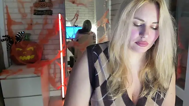 Passion-Blondy online show from 22, 10, 2025