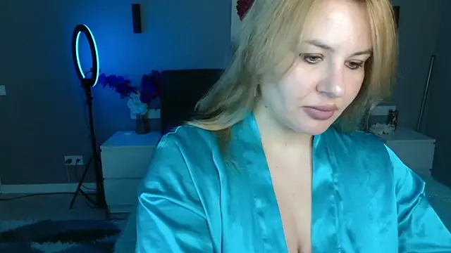 Passion-Blondy online show from 1, 3, 2026