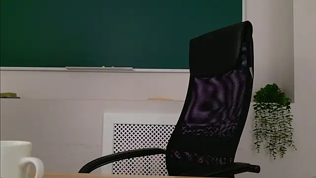 Snapshot of ClaireMathis chatting on 25, 3, 2026 ClaireMathis online show from 25, 3, 2026