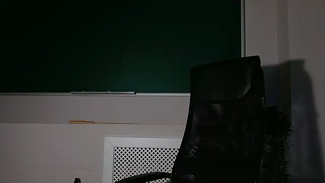 Snapshot of ClaireMathis chatting on 28, 3, 2026 ClaireMathis online show from 28, 3, 2026