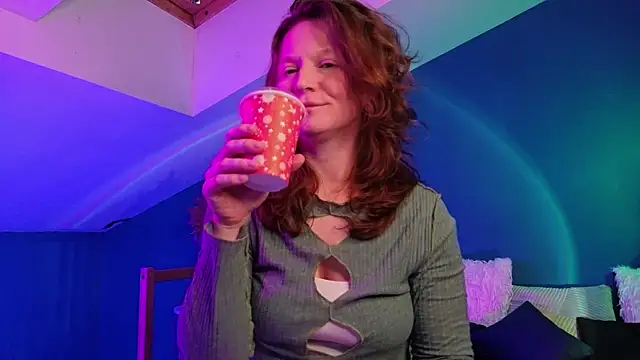 AuroraBorealis   online show from 18, 12, 2025