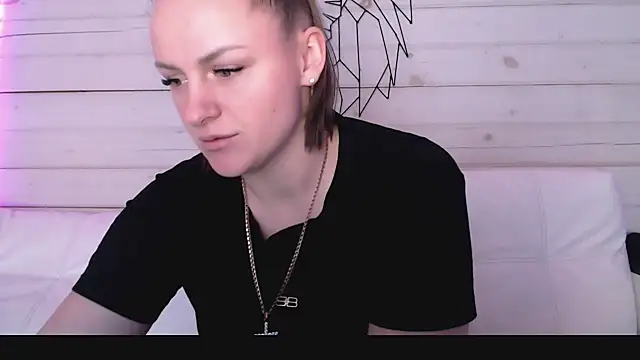 CandyBunie online show from 17, 1, 2026