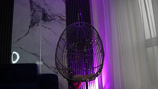 RachelRavee online show from 12, 11, 2025