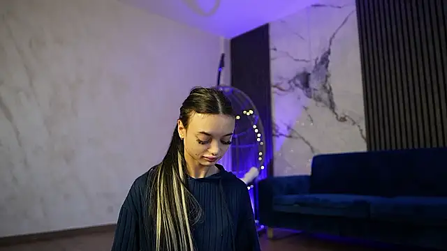 Snapshot of RachelRavee chatting on 14, 3, 2026 RachelRavee online show from 14, 3, 2026