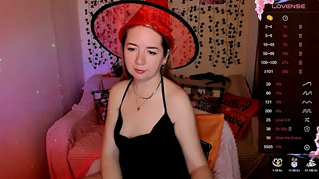 Snapshot of Evaa_Braunn chatting on 31, 10, 2025 Evaa Braunn online show from 31, 10, 2025