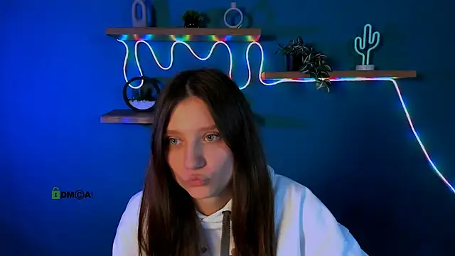 dana sweet   online show from 14, 11, 2025