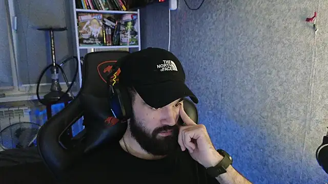 Nik Namee online show from 12, 11, 2025