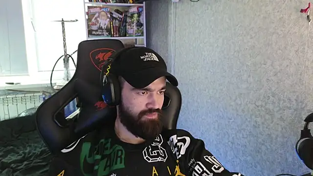 Nik Namee online show from 14, 11, 2025