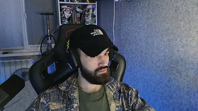 Nik Namee online show from 14, 12, 2025