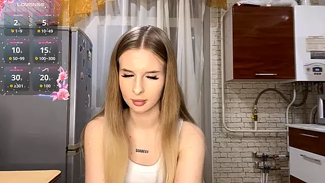 Snapshot of RosalindSherlock chatting on 24, 10, 2025 RosalindSherlock online show from 24, 10, 2025