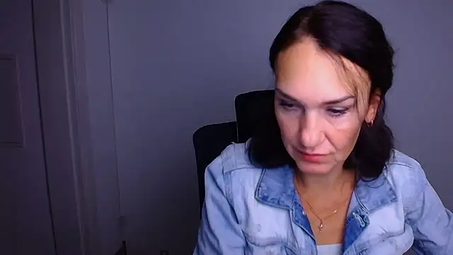 Snapshot of Rosie_Rosee chatting on 22, 12, 2025 Rosie Rosee online show from 22, 12, 2025