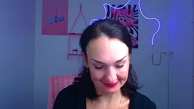 Snapshot of Rosie_Rosee chatting on 6, 2, 2026 Rosie Rosee online show from 6, 2, 2026