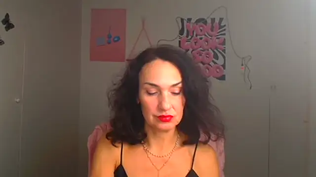 Snapshot of Rosie_Rosee chatting on 27, 3, 2026 Rosie Rosee online show from 27, 3, 2026