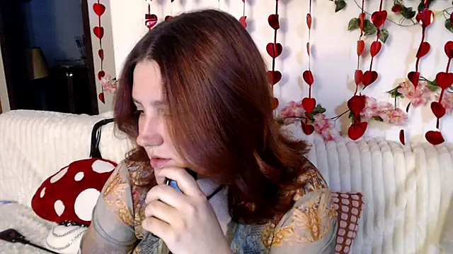 Snapshot of Lilith__moon chatting on 9, 5, 2026 Lilith moon online show from 9, 5, 2026