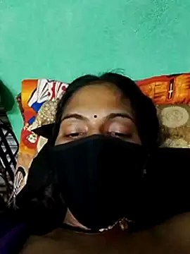 Snapshot of nainshilodhi28 chatting on 11, 11, 2025 nainshilodhi28 online show from 11, 11, 2025