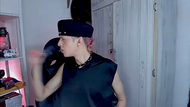 tylernova online show from 24, 11, 2025