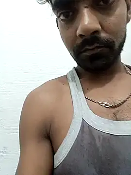 Snapshot of ShowedWringer chatting on 27, 10, 2025 ShowedWringer online show from 27, 10, 2025