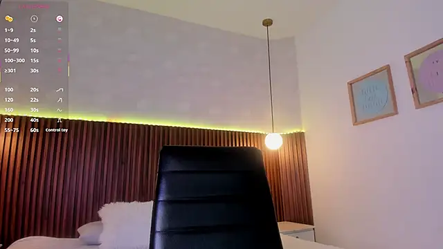 Foxy Kylie online show from 18, 12, 2025