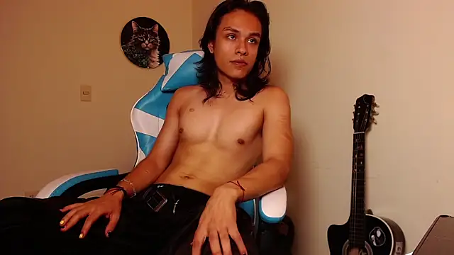 tom 1945 online show from 11, 10, 2025