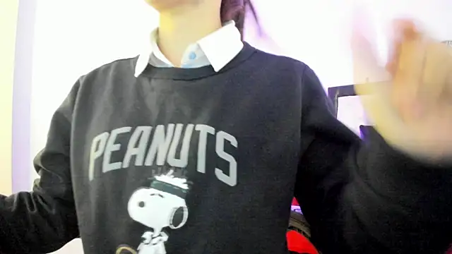 Sara Roades online show from 28, 11, 2025