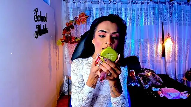 Snapshot of ZAMMIRA chatting on 18, 10, 2025 ZAMMIRA online show from 18, 10, 2025