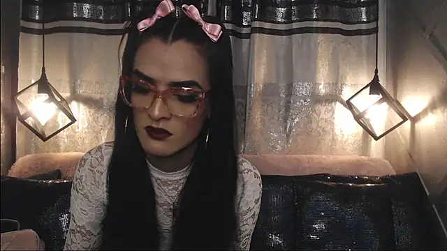 Snapshot of ZAMMIRA chatting on 21, 10, 2025 ZAMMIRA online show from 21, 10, 2025