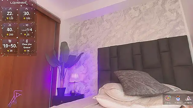 Snapshot of alexandralopez- chatting on 16, 12, 2025 alexandralopez- online show from 16, 12, 2025