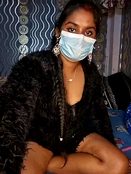 Sweet-Maddlina online show from 2, 12, 2025