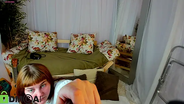 Rene Shine online show from 18, 10, 2025