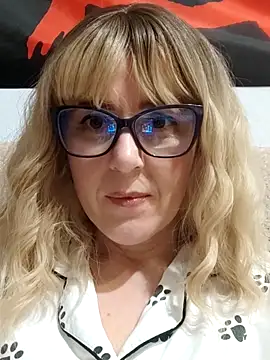 Snapshot of Amelialove42 chatting on 19, 3, 2026 Amelialove42 online show from 19, 3, 2026
