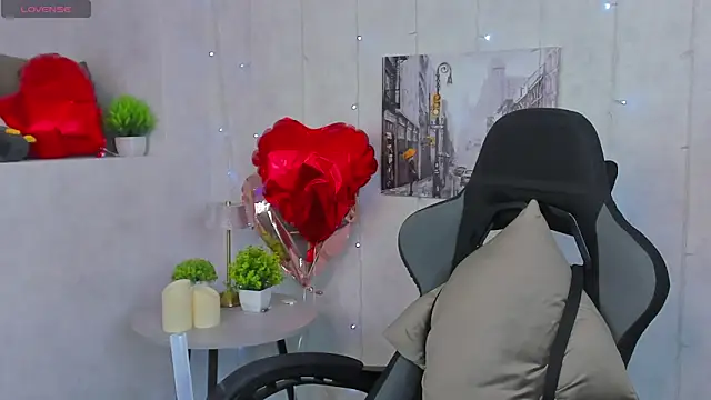 Renesmy Black online show from 18, 3, 2026